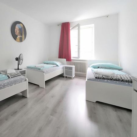 Hotel Schoenes Helles Zimmer Direkt In Frankfurt City Nr 301 Frankfurt am Main Exterior foto